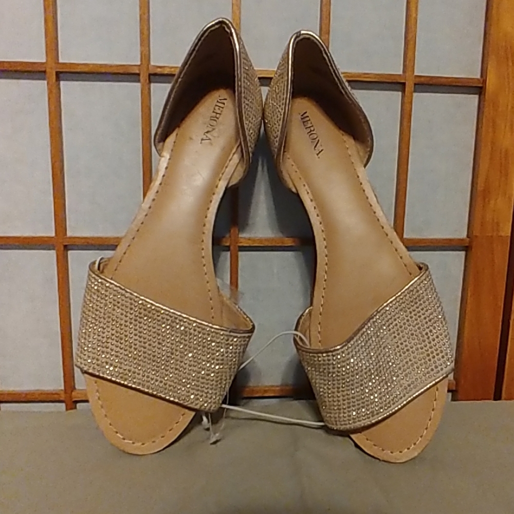 Sparkle Merona Slip On Sandals 8.5